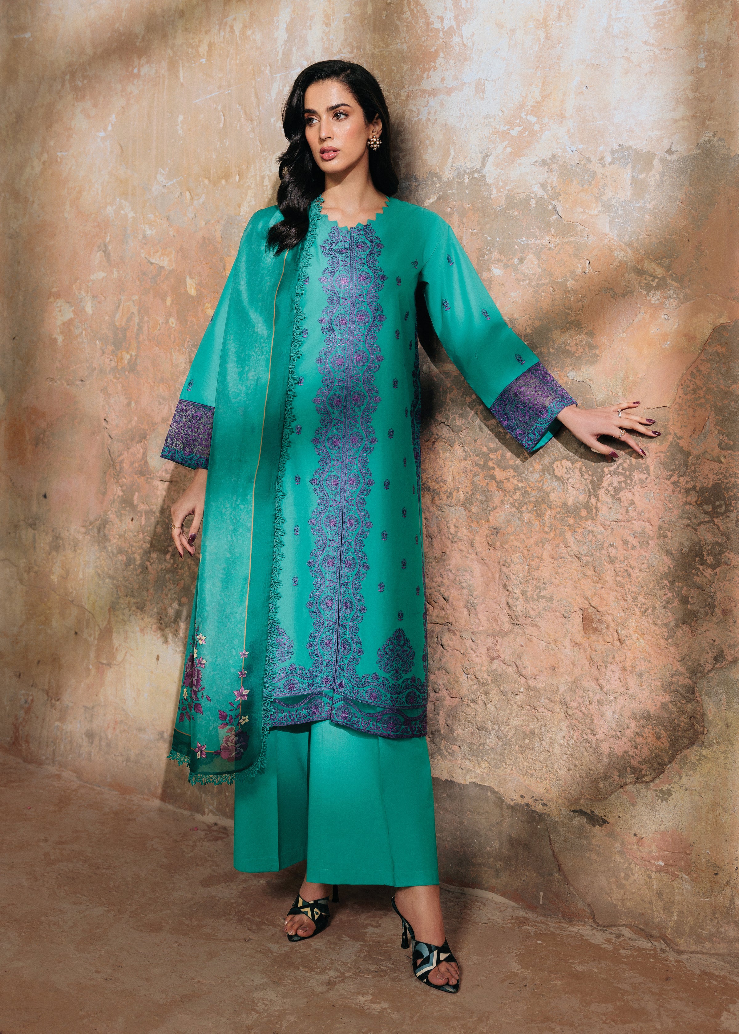 Emerine - 3pc suit
